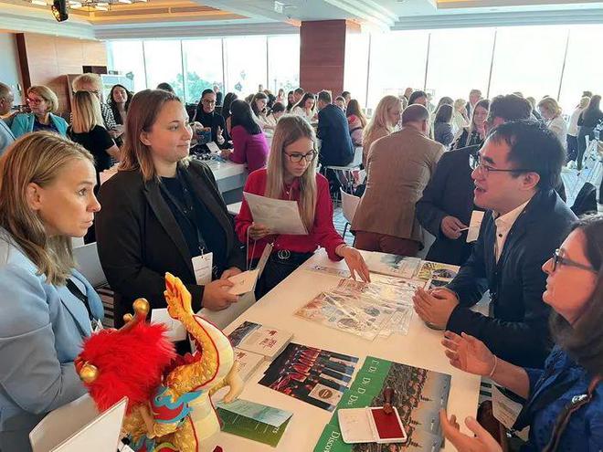 “你好！中国”旅游推广展台亮相2024布达佩斯机场研讨会