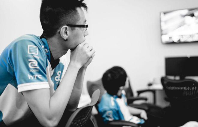 LCS联赛完结！英雄联盟电竞的起源地(图2)