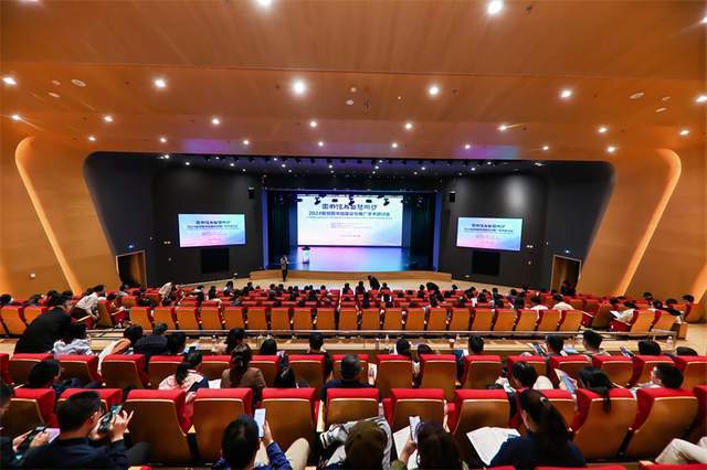 喜报！泉山区图书馆获全国“2024智慧图书馆建设与推广优秀案例”