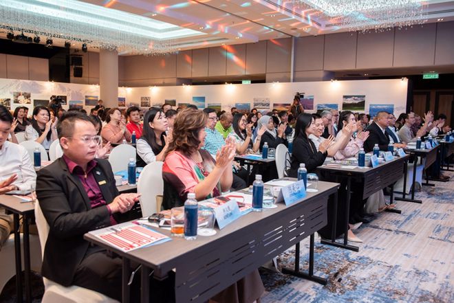 2024新疆秋冬季旅游资源海外推广活动在吉隆坡举行(图2)