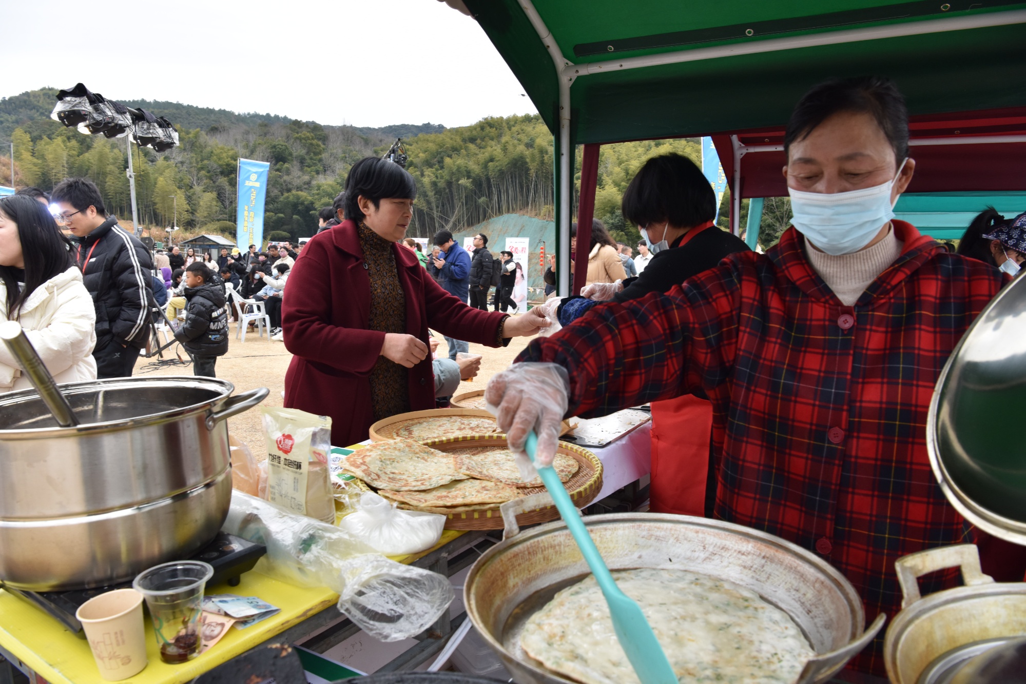 传统佳节碰撞电竞争霸擦出别样“火花”(图2)