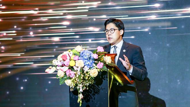 霍启刚：这辈子碰到了两个贵人一个改变了性格一个指导了人生(图18)