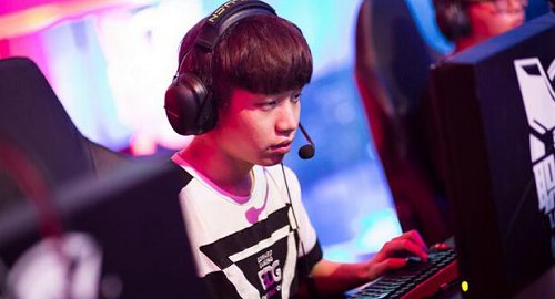 国内知名电竞战队Hero久竞落户海门——电竞与南通的“双向奔赴”