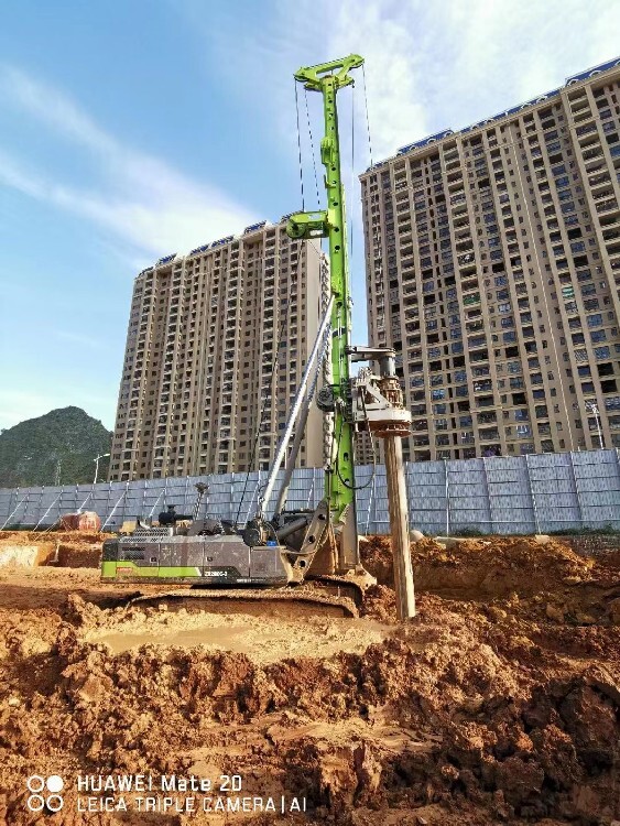 南宁承接打桩机器旋挖钻机施工旋挖机手(图2)