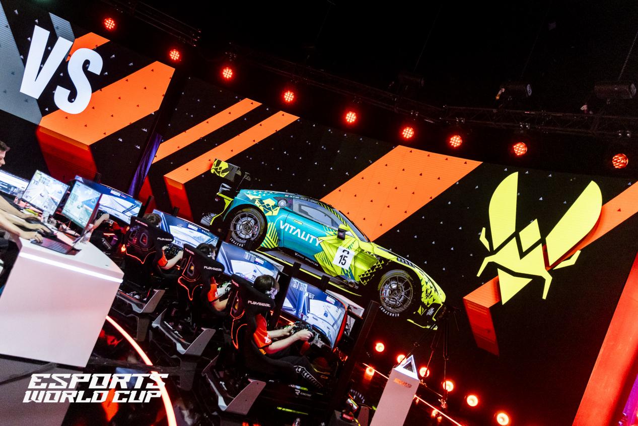 MOZA RACING成为2025年电子竞技世界杯模拟赛车项目指定模拟器品牌(图1)