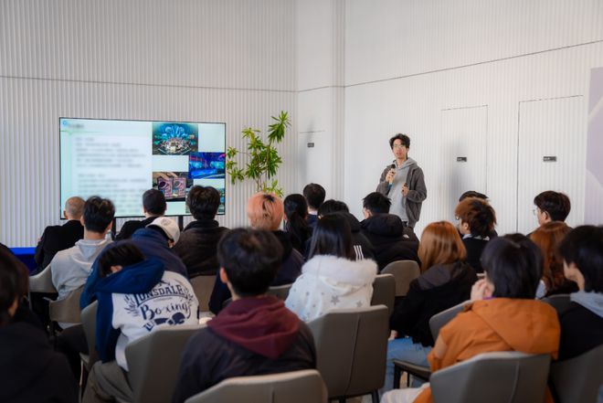 香港都会大学李兆基商业管理学院研学团走进尚座Spark开展产学研(图6)