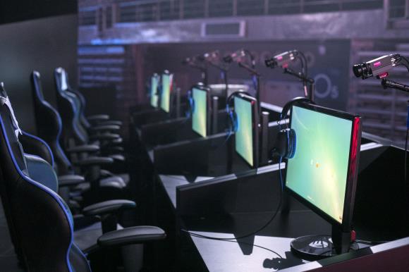 2023年电竞产业收入超263亿未来将有三大发展趋势(图1)